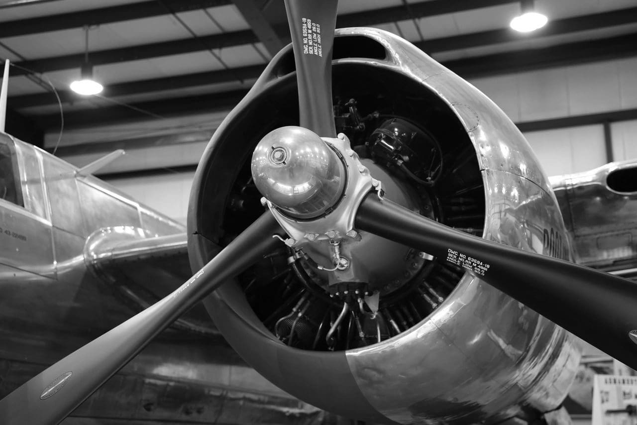 A close up of the propellers on an airplane